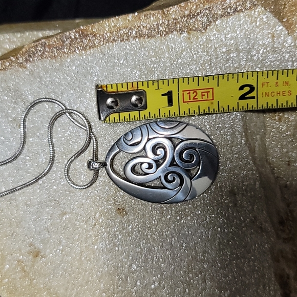 Brighton Necklace - Picture 6 of 6